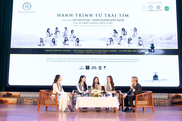 Năng lượng sinh viên vùng cao khiến nghệ sĩ muốn quay lại nhiều lần