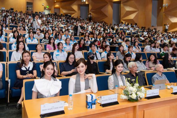 Kỳ Duyên nói về kỷ luật, Ngọc Hân nhấn mạnh tri thức
