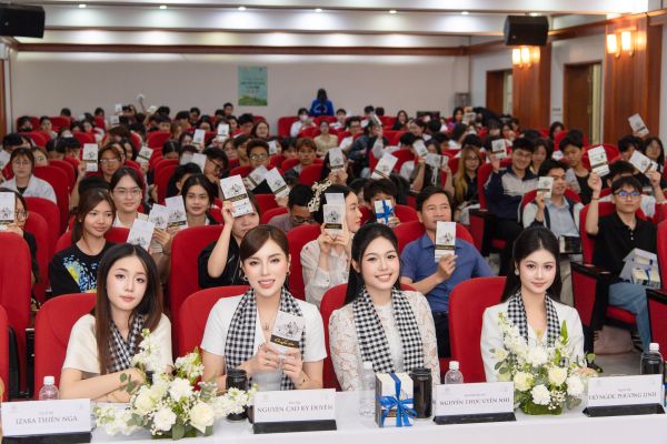 Kỳ Duyên nói về kỷ luật, Ngọc Hân nhấn mạnh tri thức