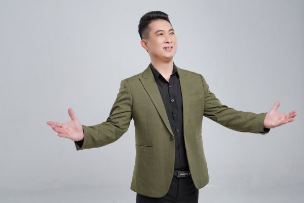Ca sĩ Lê Anh Tuấn phối mới "Thác Sen mặt hồ" với rap và rock